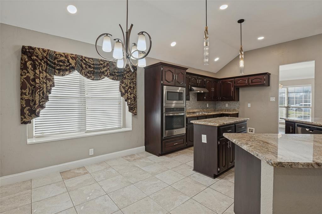 509 Teresa Court, DeSoto, TX 75115