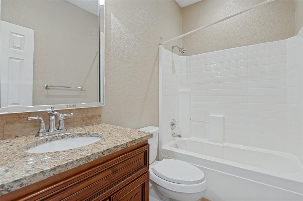 509 Teresa Court, DeSoto, TX 75115