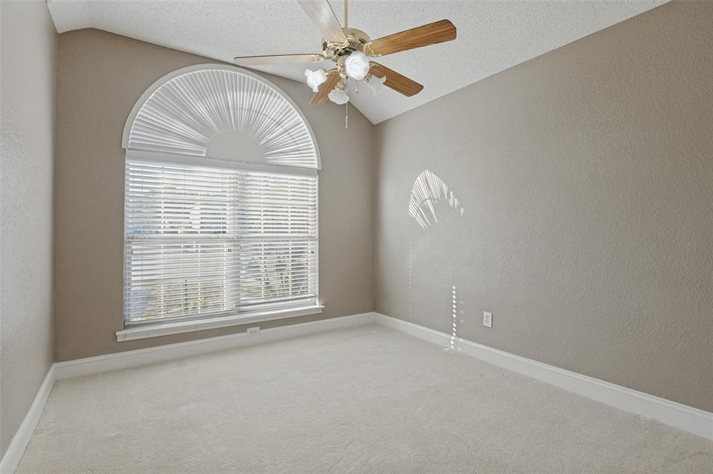 509 Teresa Court, DeSoto, TX 75115
