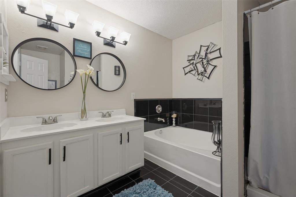 1228 Candler Drive, Lancaster, TX 75134