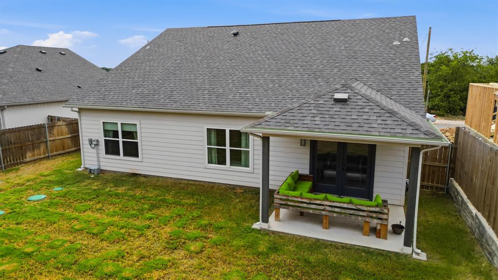 2306 Pedernales Court, Granbury, TX 76048