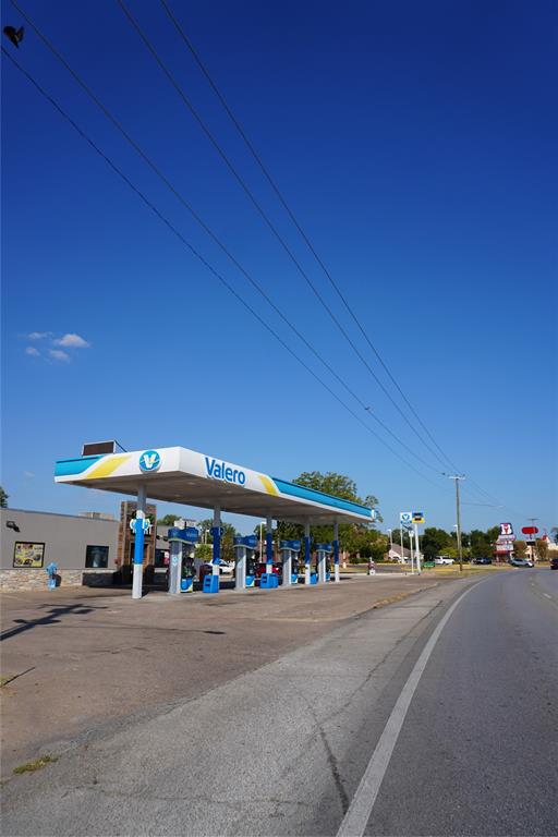 1200 W Moore Avenue, Terrell, TX 75160
