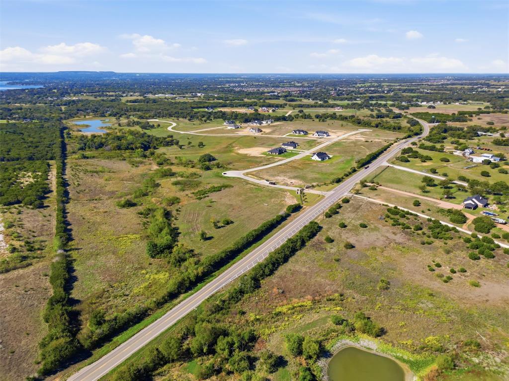 2031 Lindale Lane, Granbury, TX 76049