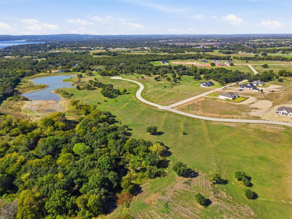 2031 Lindale Lane, Granbury, TX 76049
