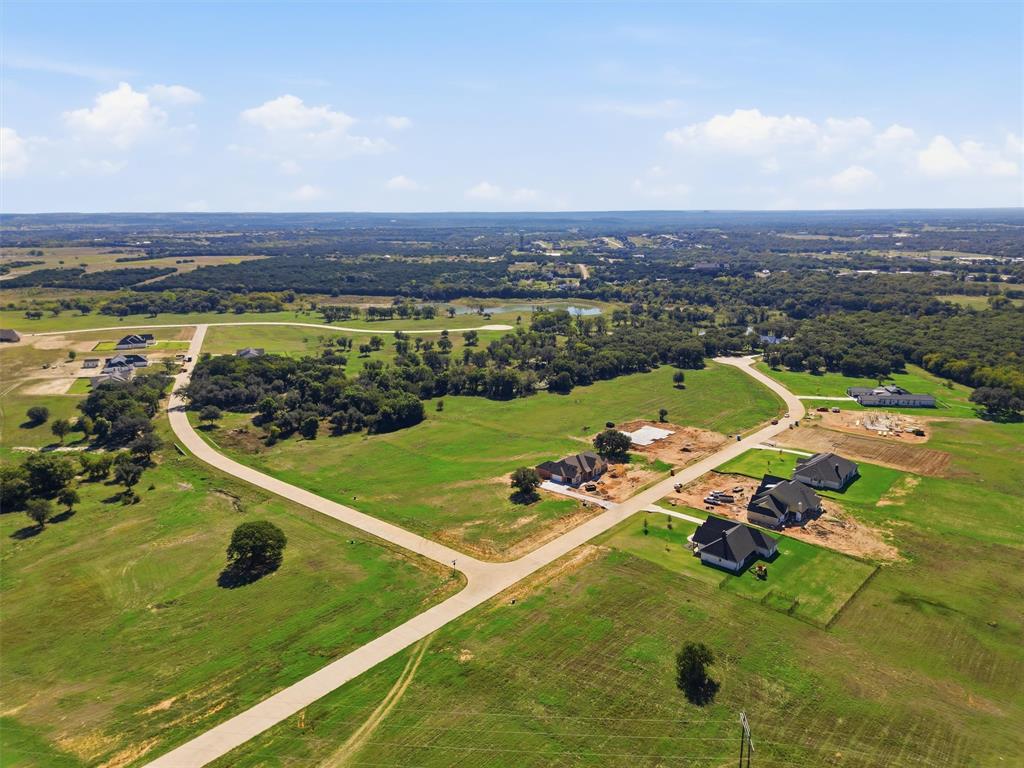 2031 Lindale Lane, Granbury, TX 76049