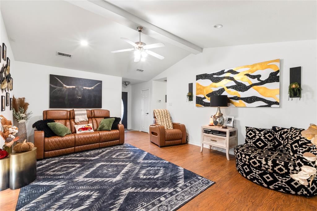 341 Bay Court, Gun Barrel City, TX 75156