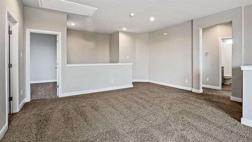 1445 CANTERBURY Trail, DeSoto, TX 75115