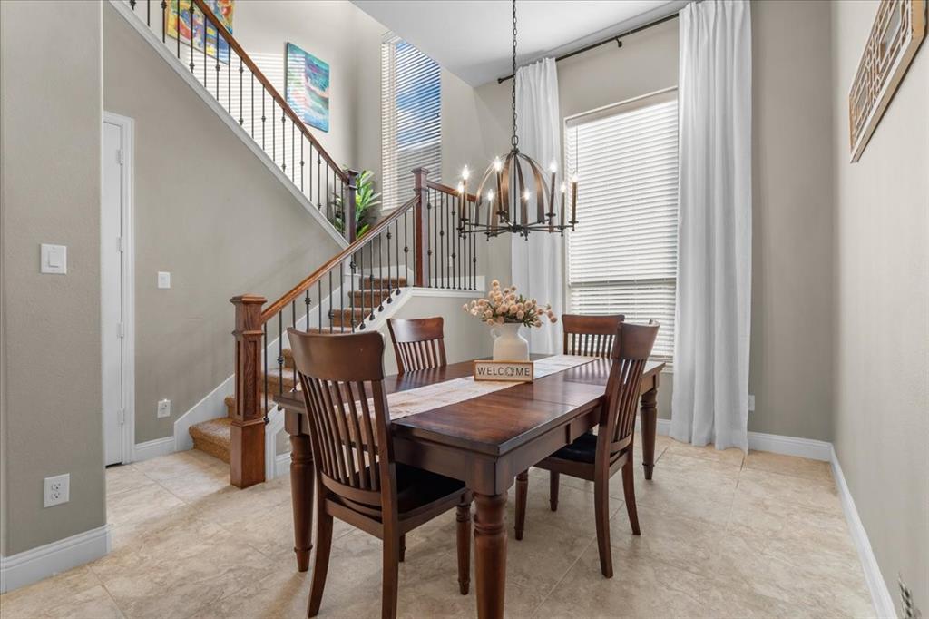 Soaring ceilings in dinig space