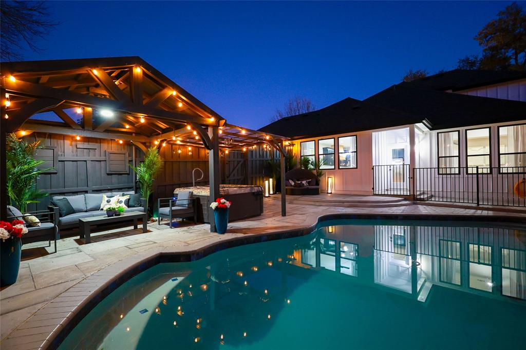 529 Pebblecreek Drive, Garland, TX 75040