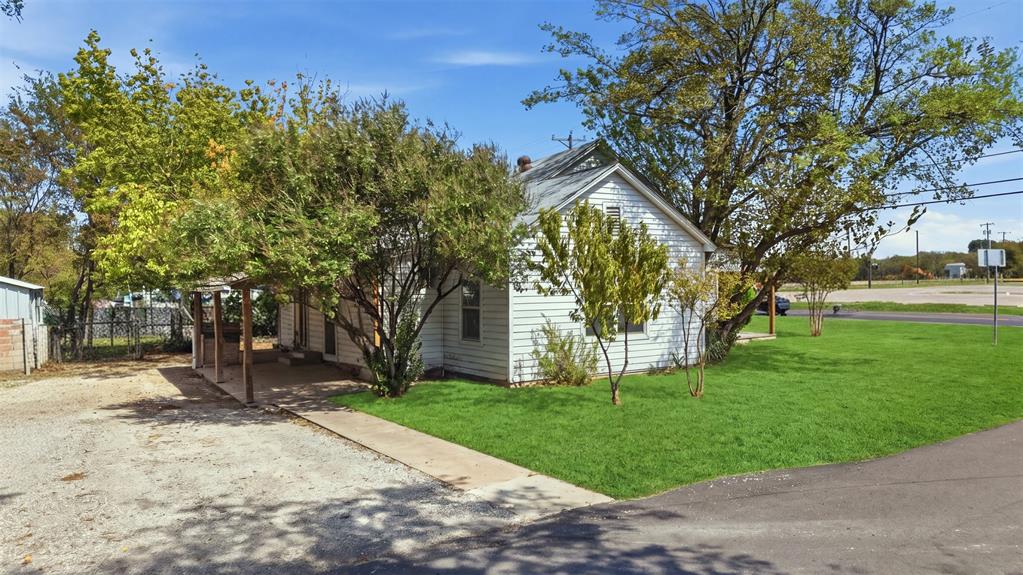 402 N Louisiana Drive, Celina, TX 75009