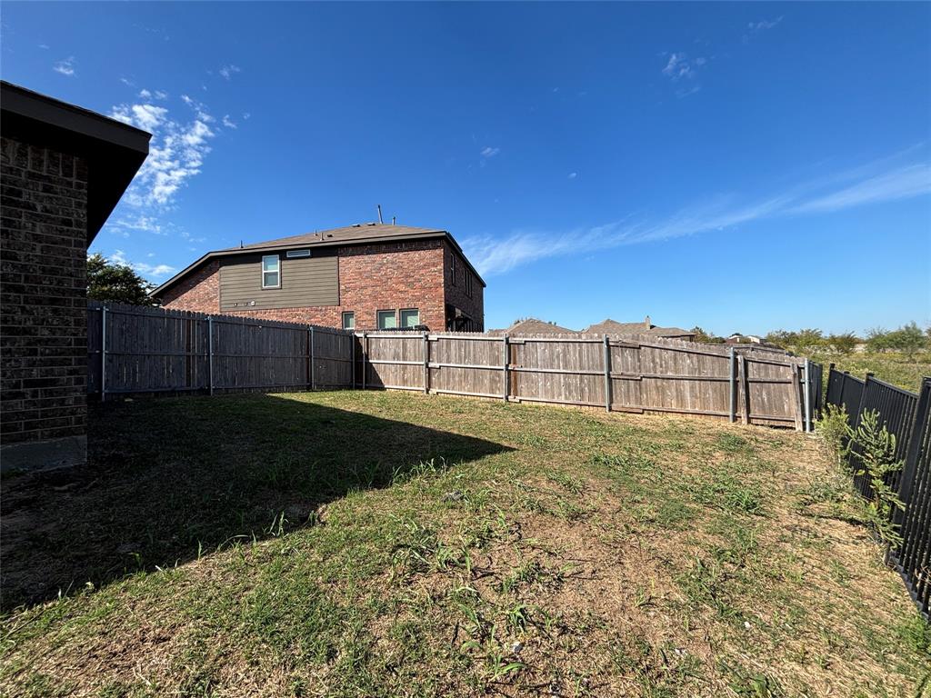 5200 Prairie Rose Drive, Forney, TX 75126