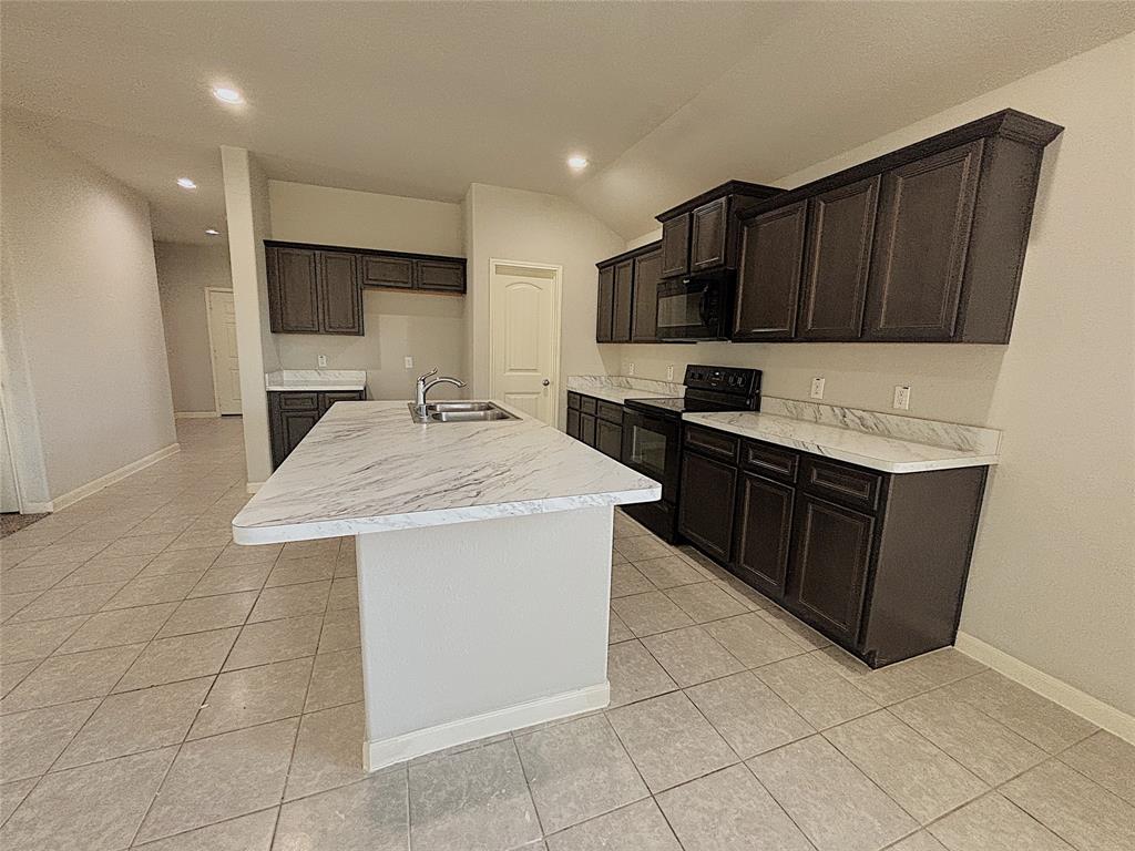 5200 Prairie Rose Drive, Forney, TX 75126 5200 Prairie Rose Drive, Forney, TX 75126