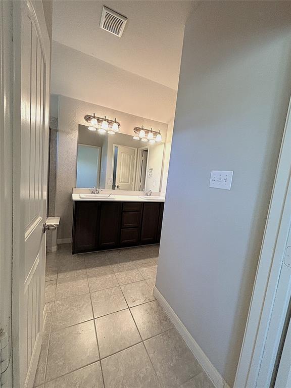 5200 Prairie Rose Drive, Forney, TX 75126