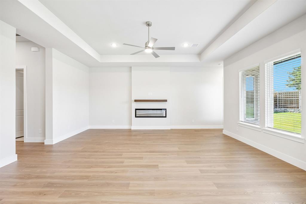 2414 Silver Spring Court, Celina, TX 75009 2414 Silver Spring Court, Celina, TX 75009
