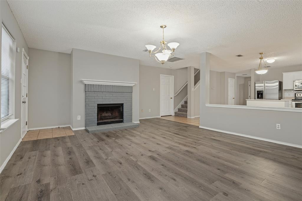 2551 Friendway Lane, Dallas, TX 75237