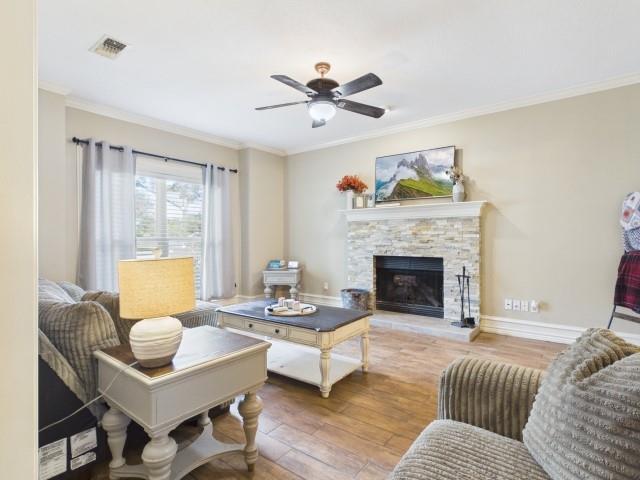 815 Lucas Drive, Athens, TX 75751