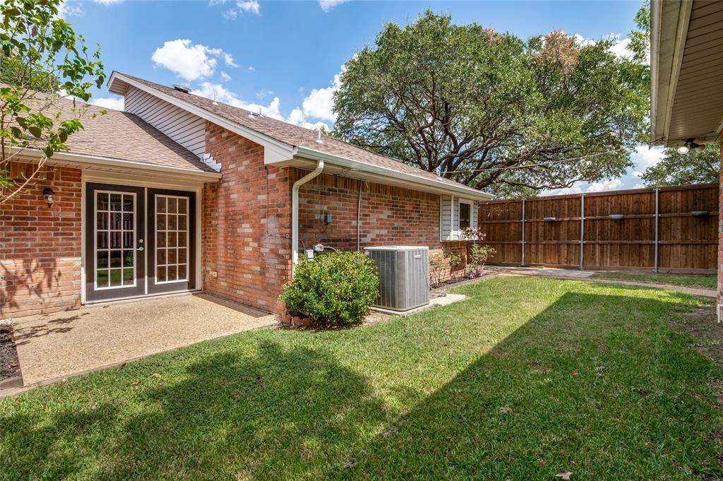 2702 Duval Drive, Dallas, TX 75211