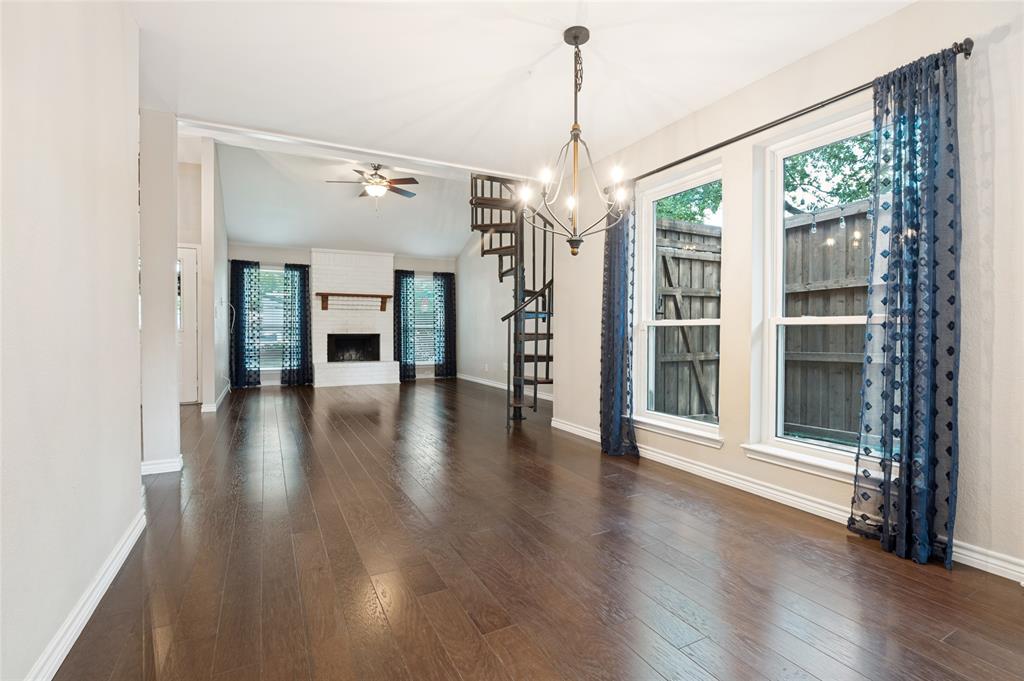 2702 Duval Drive, Dallas, TX 75211