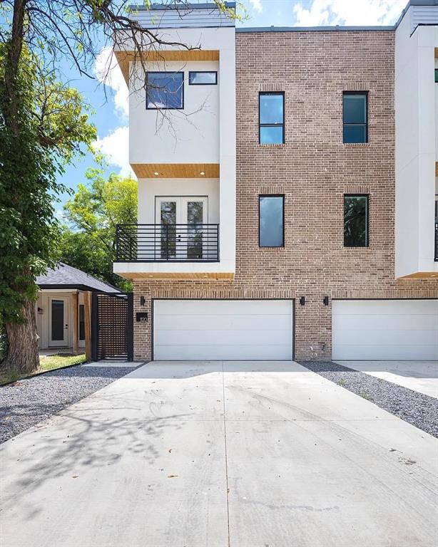 112 Muncie Avenue, Dallas, TX 75212