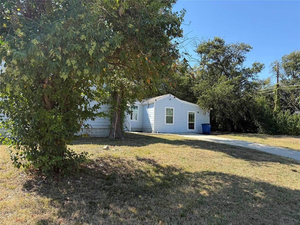 2781 Locust Avenue, Dallas, TX 75216