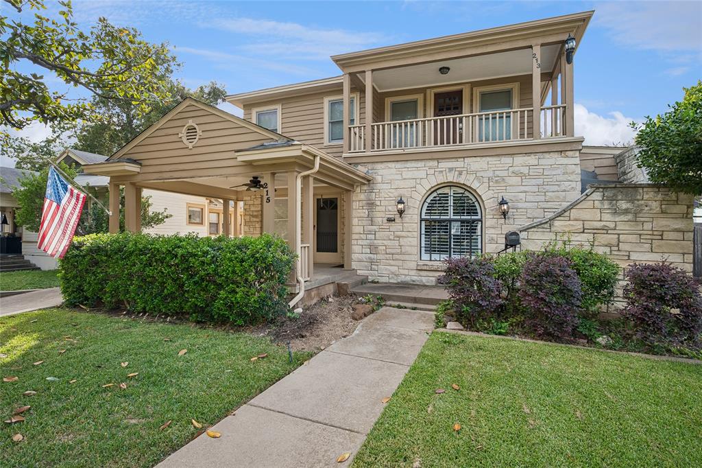 215 N Winnetka Avenue, Dallas, TX 75208