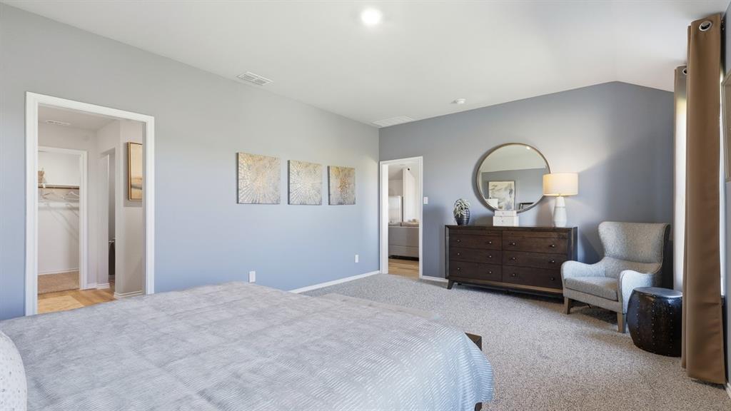 716 SMART STRIKE Trail, Granbury, TX 76049