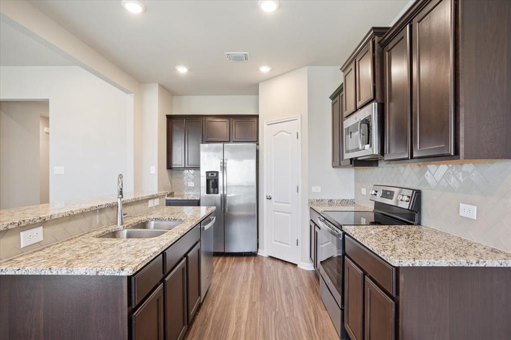 1427 Shadow Hill Lane, Temple, TX 76502