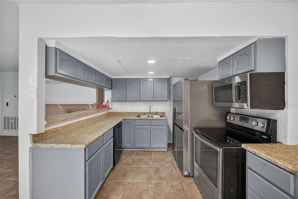 3205 Galaxie Drive, Garland, TX 75044