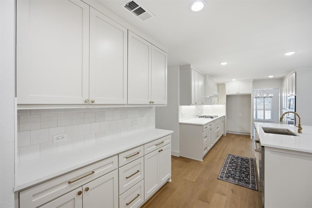 6978 Pemberton Drive, Dallas, TX 75230