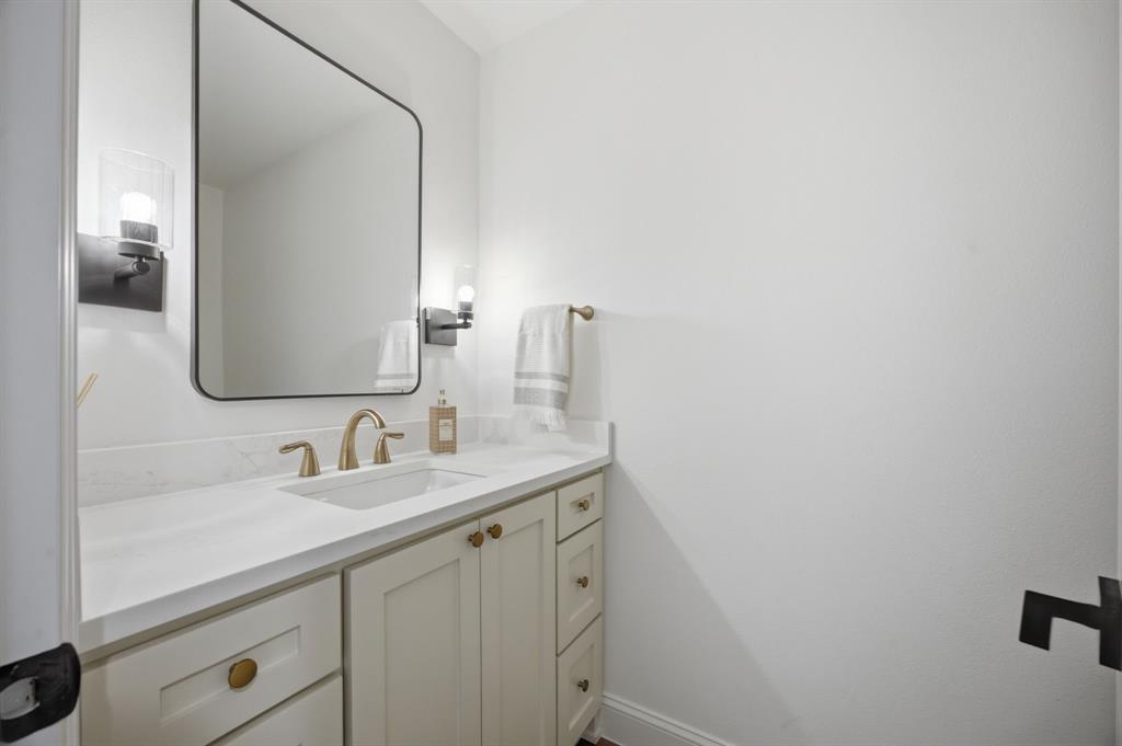 6978 Pemberton Drive, Dallas, TX 75230