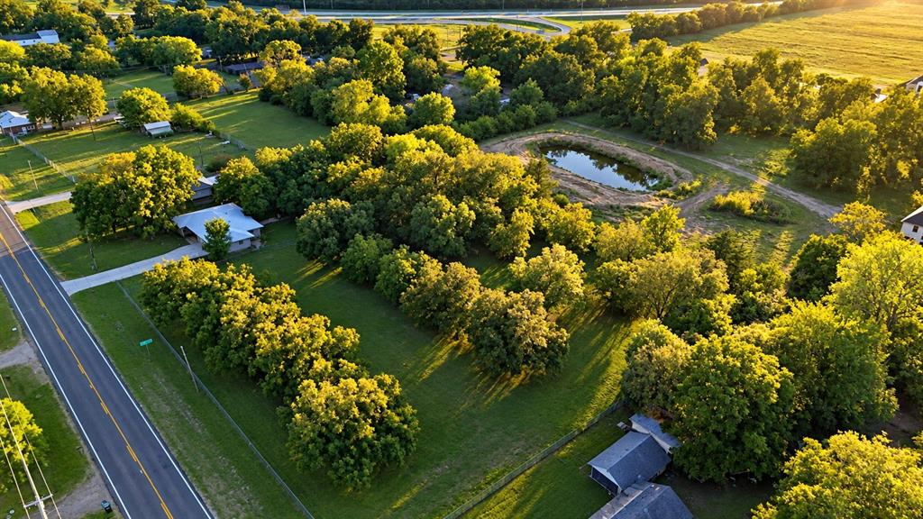 2415 Fannin Street, Greenville, TX 75401