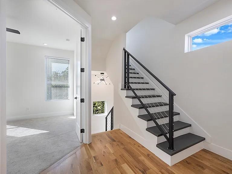 1122 Muncie Avenue, Dallas, TX 75212