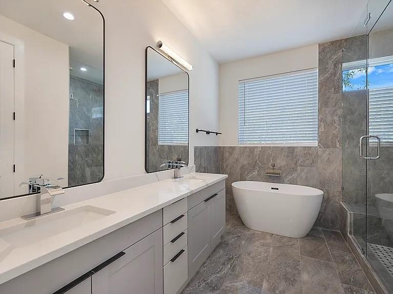 1122 Muncie Avenue, Dallas, TX 75212