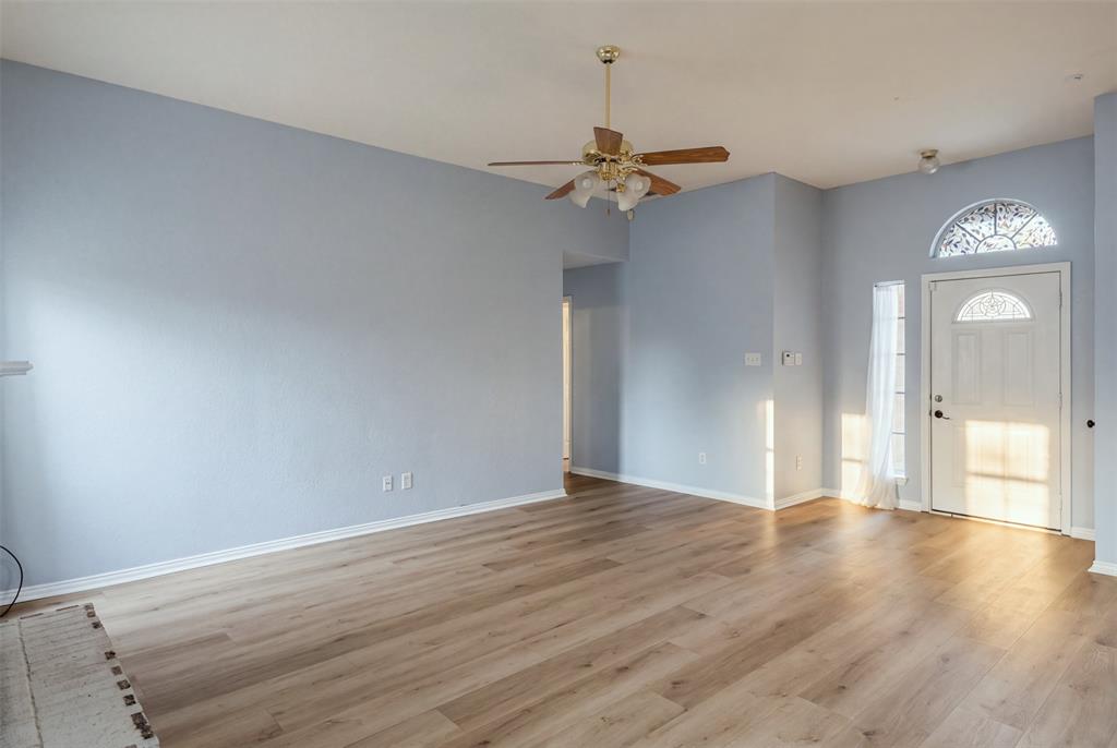 2710 Kingswood Drive, Garland, TX 75040