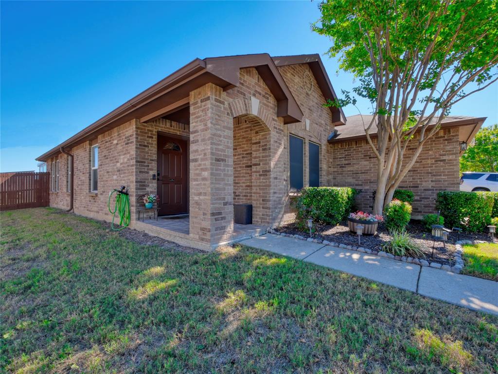 318 Laurel Ln 318 Laurel Ln