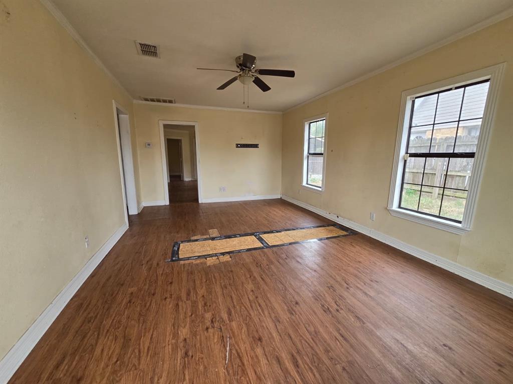 1504 S Kennedy Avenue, Tyler, TX 75701