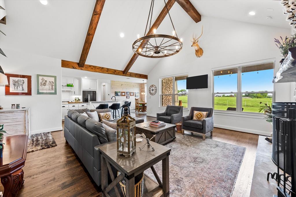 331 Mcclendon Road, Lavon, TX 75166