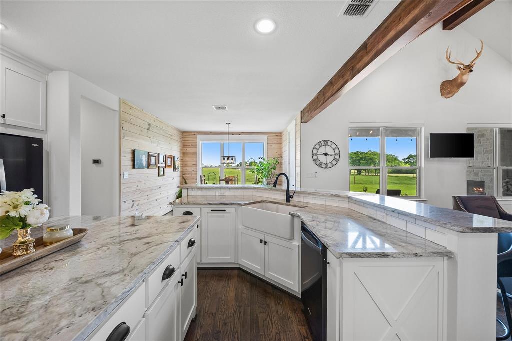 331 Mcclendon Road, Lavon, TX 75166