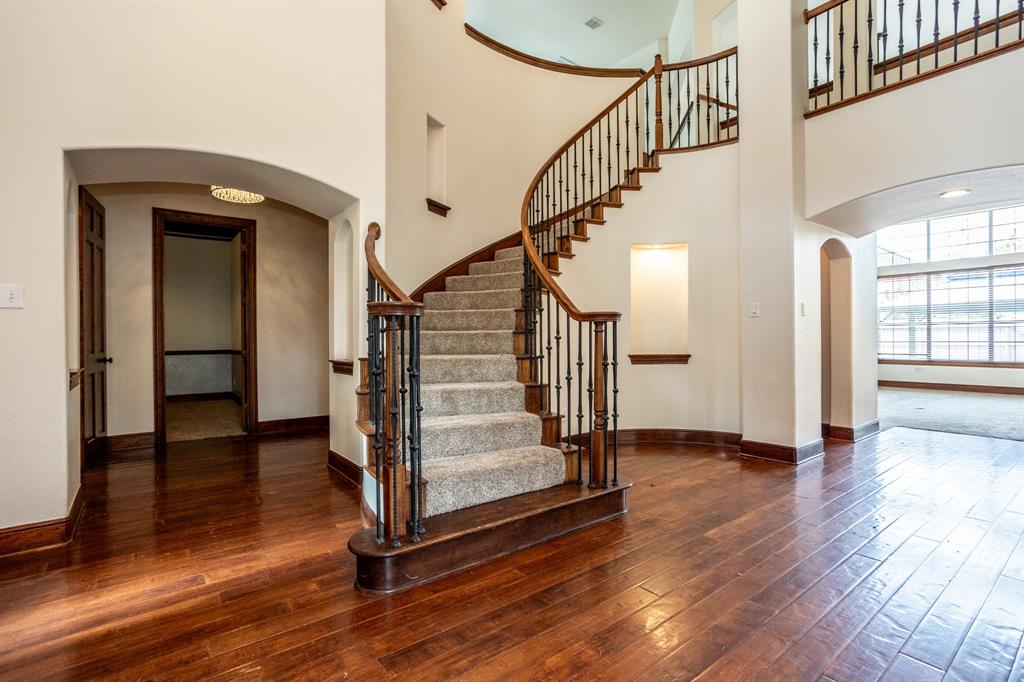 3300 Nottingham Drive, McKinney, TX 75072 3300 Nottingham Drive, McKinney, TX 75072
