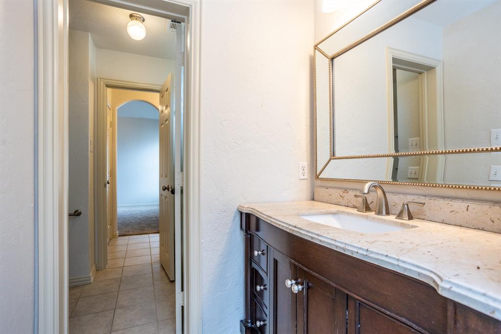 3300 Nottingham Drive, McKinney, TX 75072