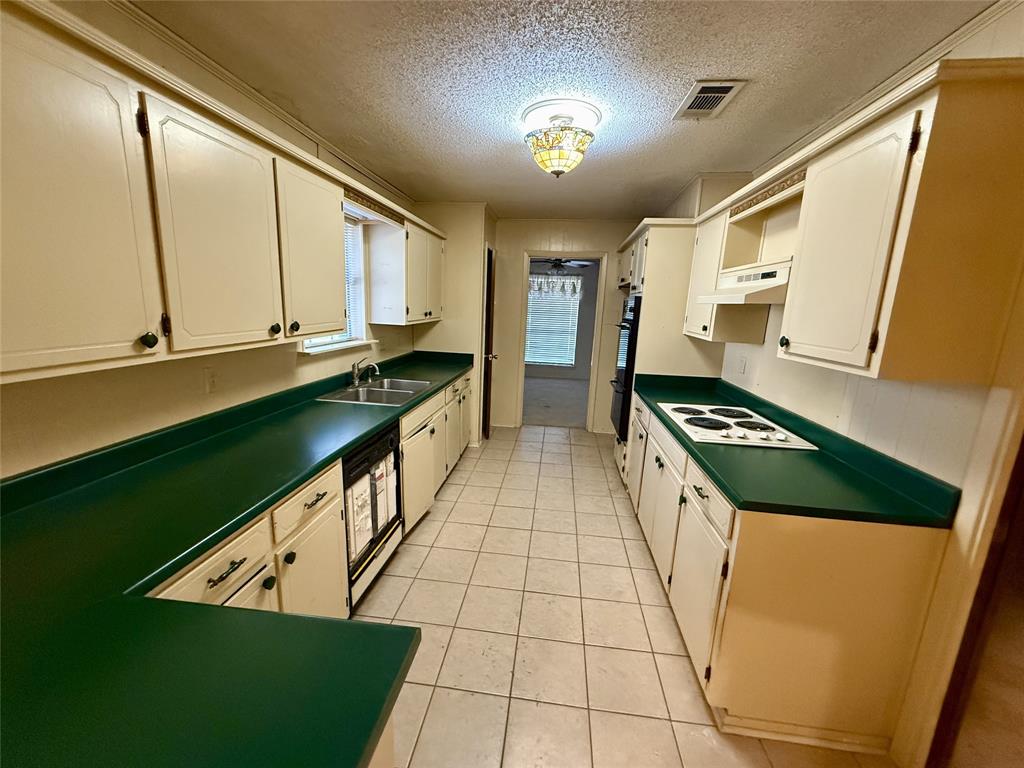 3040 Choctaw Road, Commerce, TX 75428