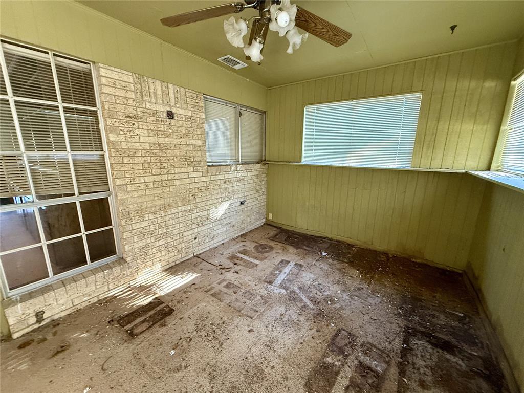 3040 Choctaw Road, Commerce, TX 75428