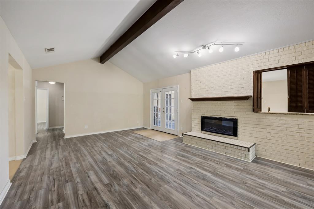 722 Worcester Lane, Garland, TX 75040