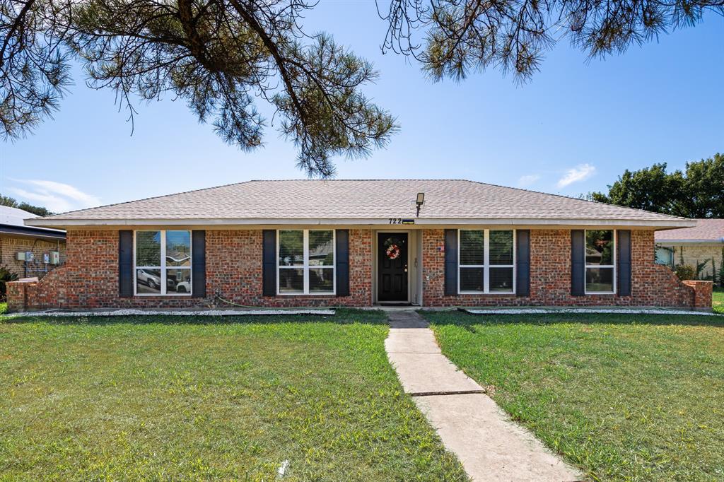 722 Worcester Lane, Garland, TX 75040
