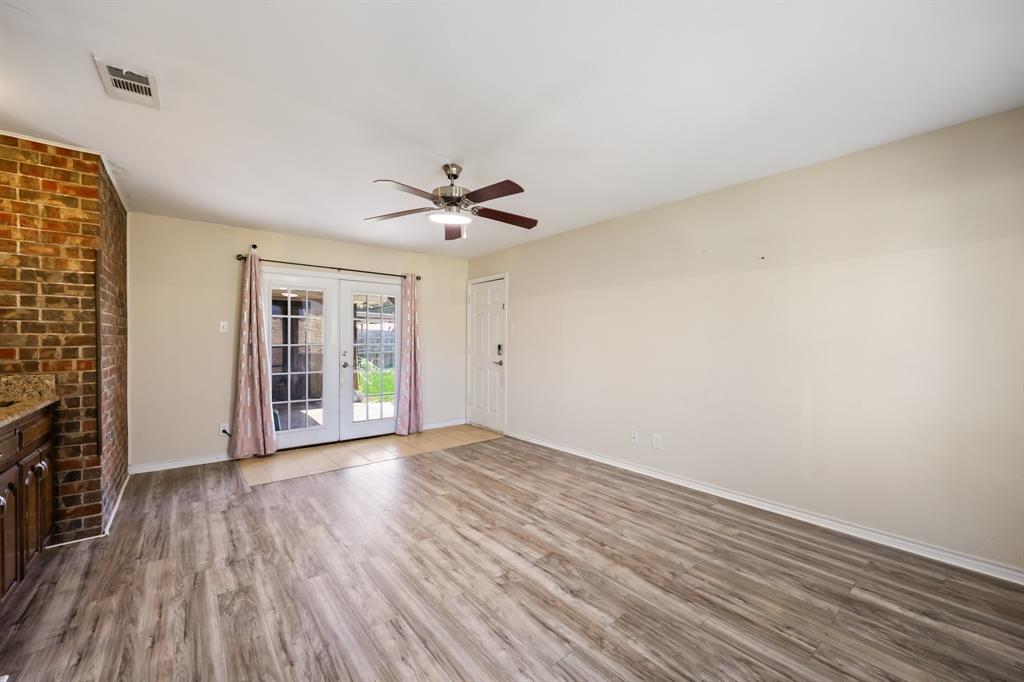 722 Worcester Lane, Garland, TX 75040