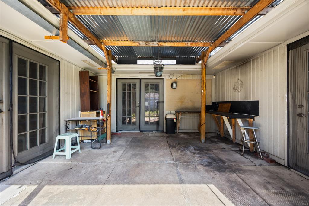 722 Worcester Lane, Garland, TX 75040