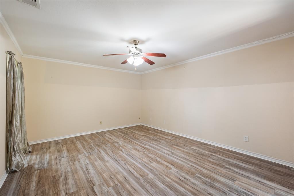 722 Worcester Lane, Garland, TX 75040