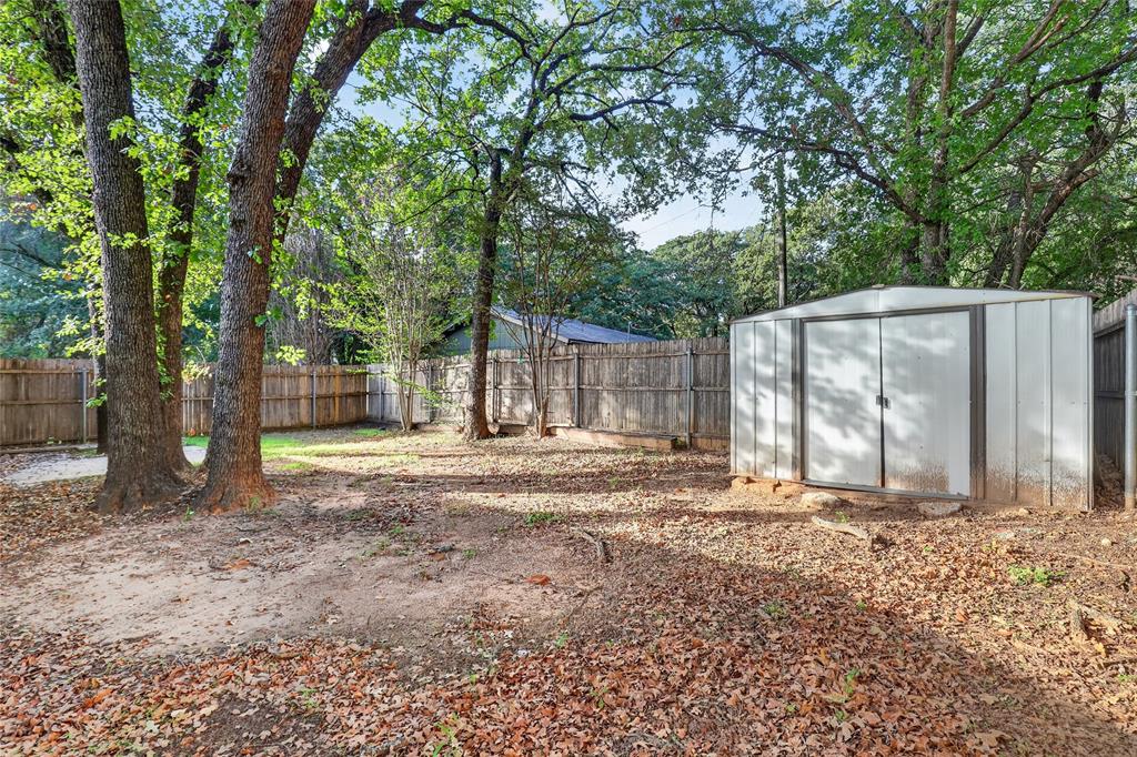 6530 Fall Creek Highway, Granbury, TX 76049