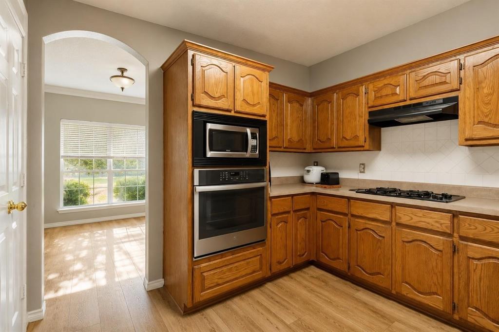 3509 Mistletoe Lane, Rowlett, TX 75088
