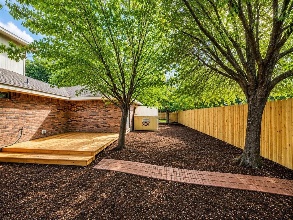 3509 Mistletoe Lane, Rowlett, TX 75088